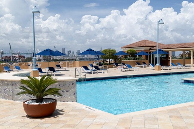 Building Photo - 90 Alton Rd