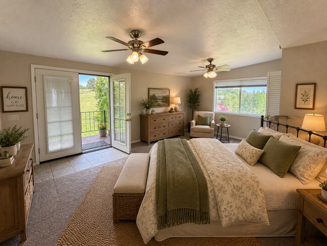 Building Photo - Rare 3-Acre 3BR Home in South Salem – Shops, Workspace & Greenhouses