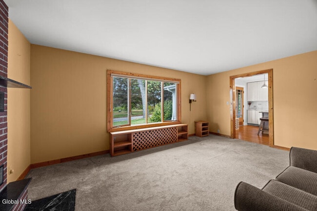 Building Photo - 2415 W Old State Rd