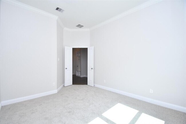 Building Photo - 15234 Ashbrook Dove Ln