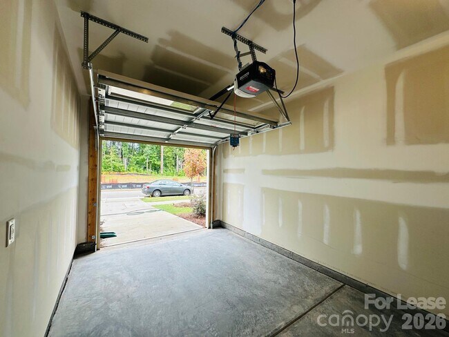 Building Photo - 3219 Finchborough Ct