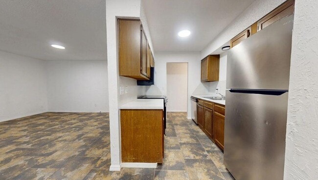 Building Photo - 603 Seminole Dr