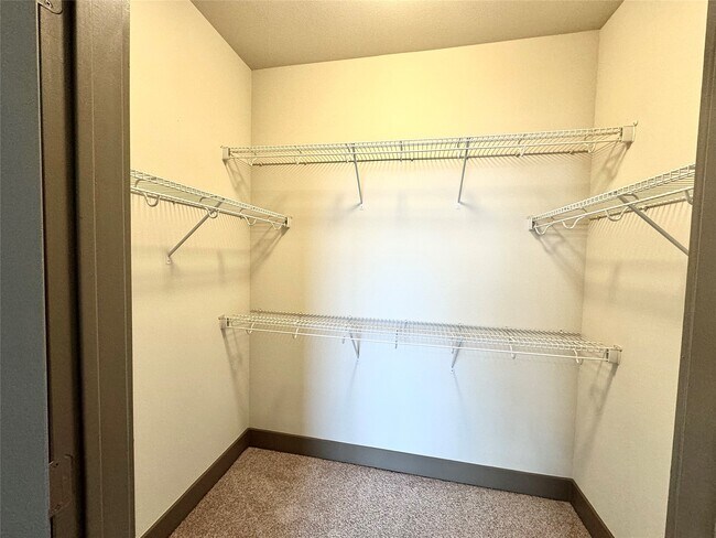 Building Photo - 2033 S Gessner Rd