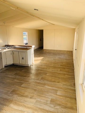 Building Photo - 1801 S Business 45