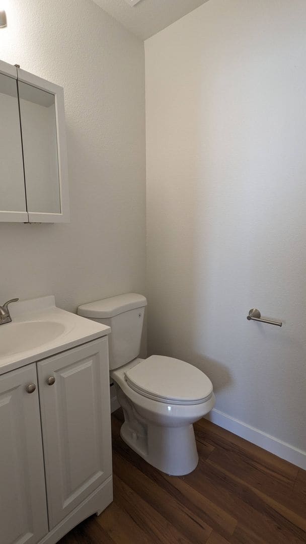 Building Photo - 1632 Manitou Blvd