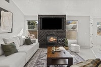 Building Photo - 9541 W Silverbirch St