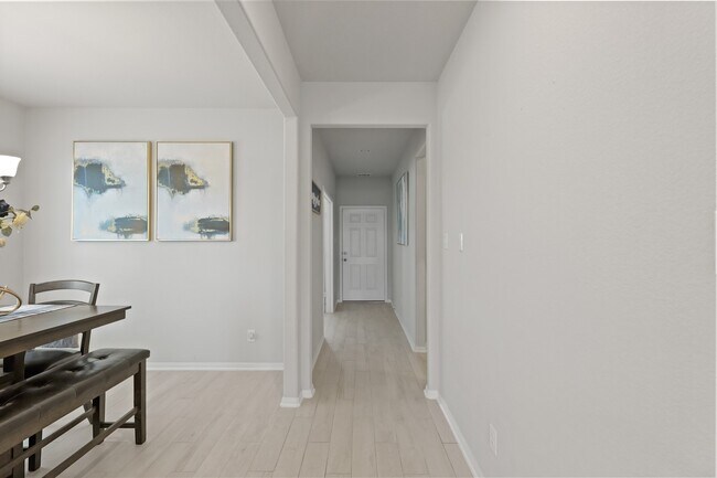 Building Photo - 14615 Olive Sparrow Ln