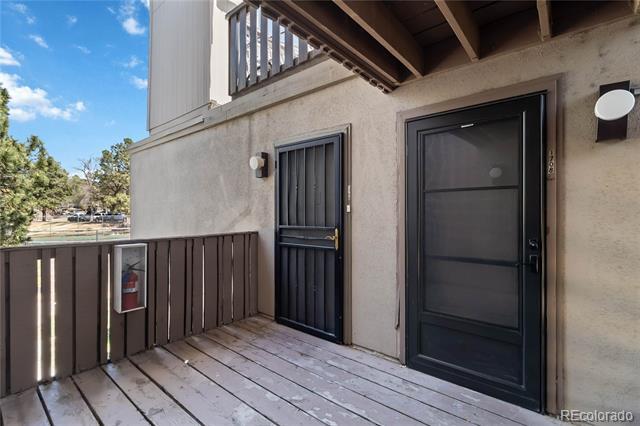 Building Photo - 2525 S Dayton Way