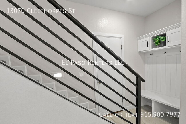 Building Photo - 13070 Cleethorpes St