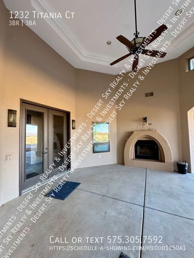 Building Photo - 1232 Titania Ct