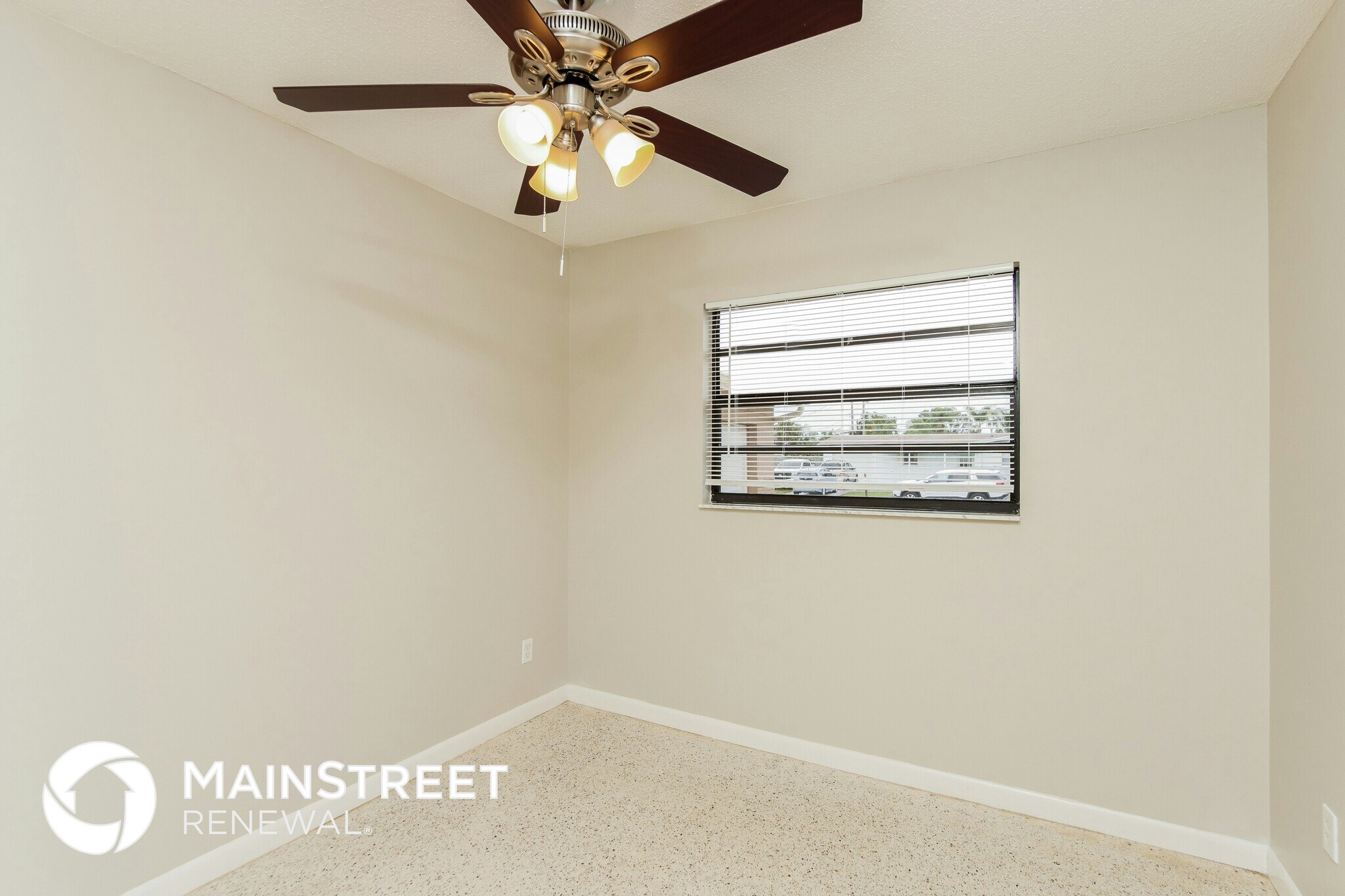 Building Photo - 1021 Coronado Dr