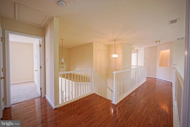 Building Photo - 106 Europa Blvd
