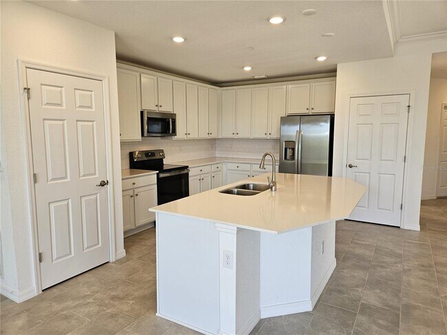 Building Photo - 10031 Crooked Crk Dr