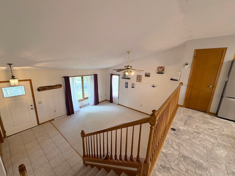 Building Photo - 6214 Adobe Way