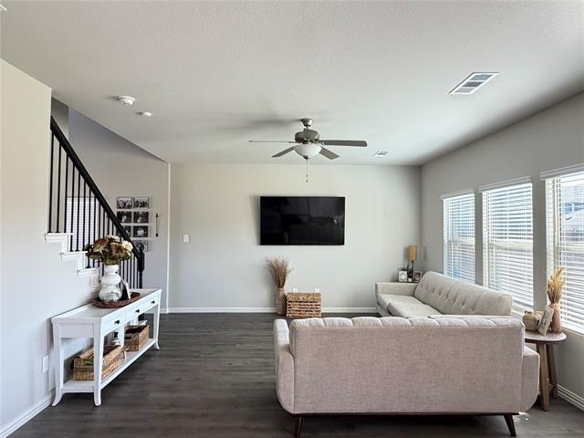 Building Photo - 4001 Monticello Dr