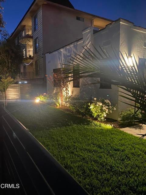 Building Photo - 520 S Los Robles Ave