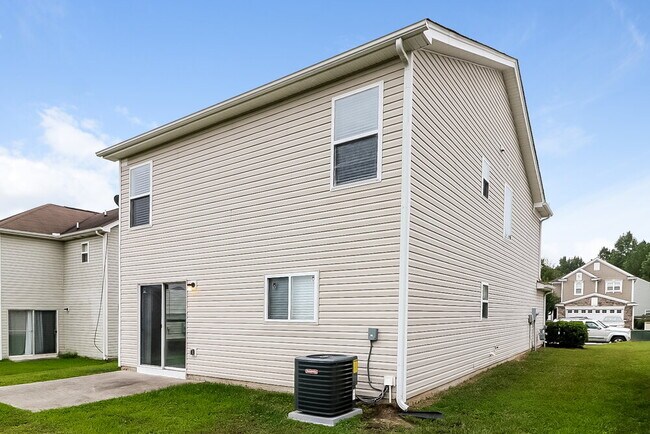 Building Photo - 3775 Marshlane Way