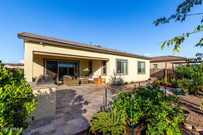 Building Photo - 15916 S 177th Dr