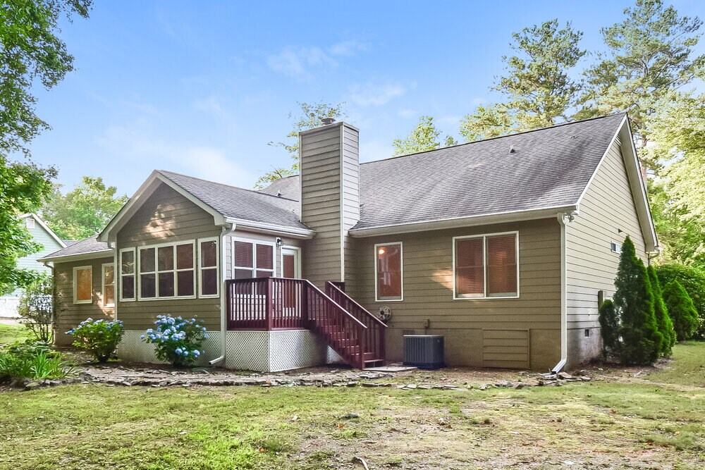 Building Photo - 120 Brookhaven Ln