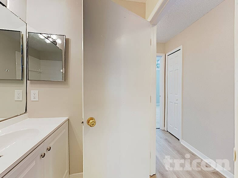 Building Photo - 13346 Prestwick Dr