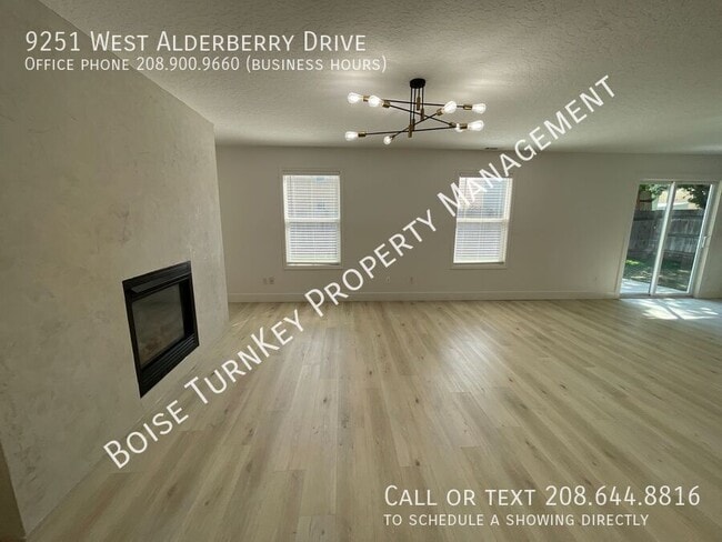 Building Photo - 9251 W Alderberry Dr