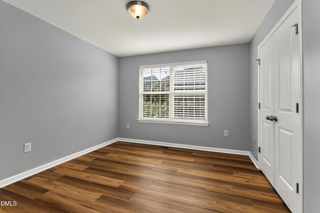 Building Photo - 614 Rose Laurel Ct