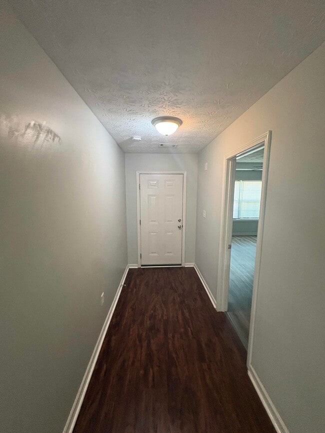 Building Photo - 508 Bridgeport Pl