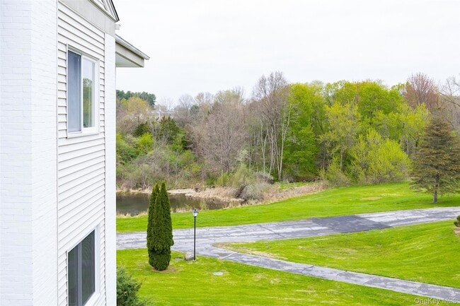 Building Photo - 54 Bennett Common Way