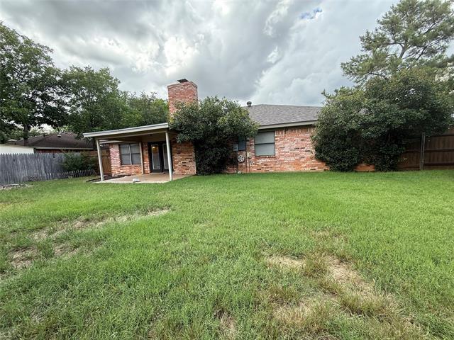 Building Photo - 3225 Westchester Dr