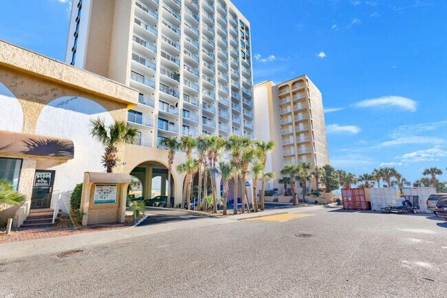Building Photo - 1207 S Ocean Blvd