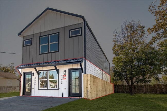 Building Photo - 9708 Stedman St