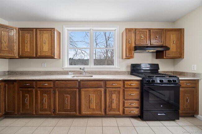 Building Photo - 408 Bull Mill Rd