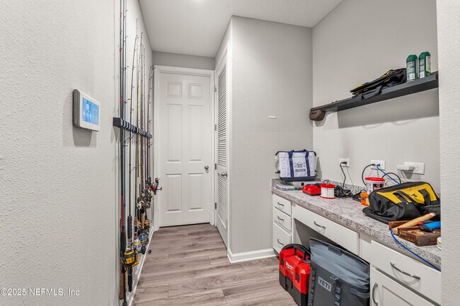Building Photo - 2953 Alpin Dr