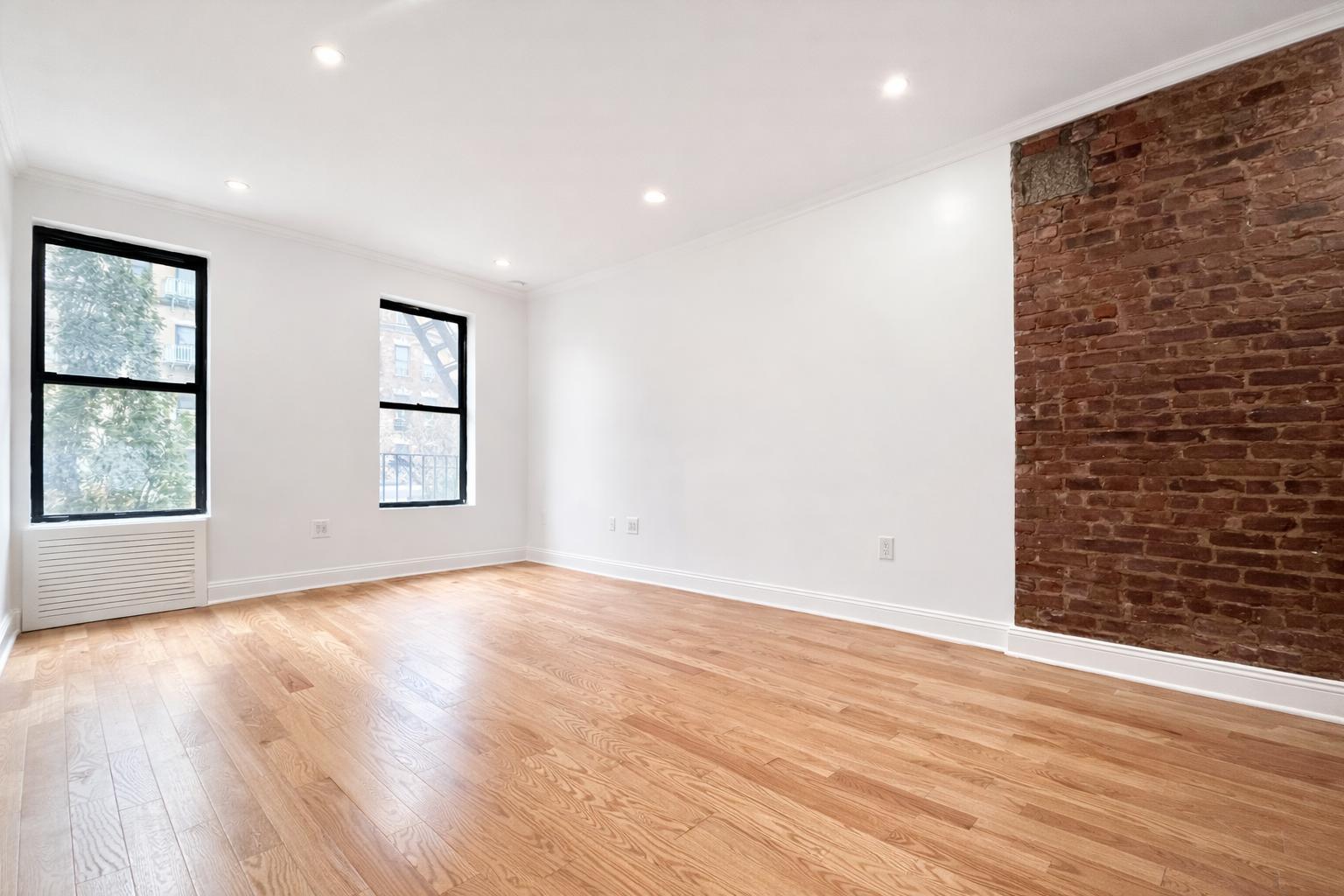 Building Photo - 125 Sherman Ave