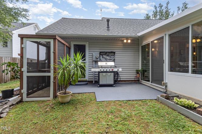 Building Photo - 105 Fox Den Ct