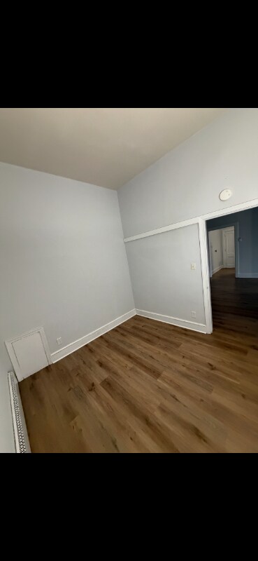 Building Photo - 313 North St