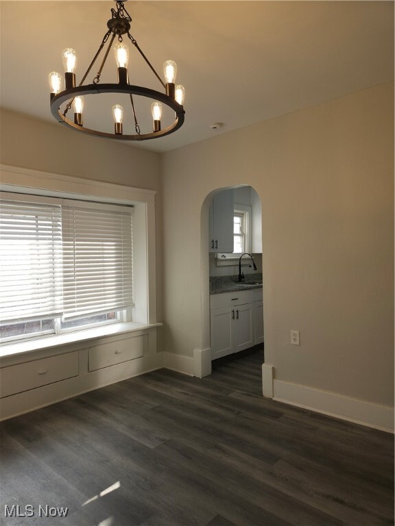 Building Photo - 1046 Linden Ave