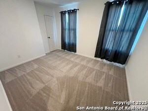 Building Photo - 9019 Lunar Cv