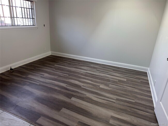 Building Photo - 219-07 Jamaica Ave