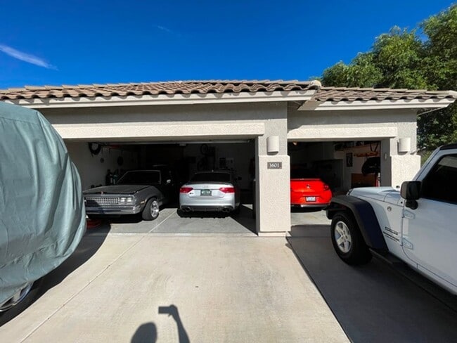 Building Photo - 3601 N 129th Ave