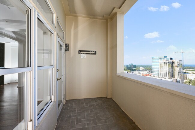 Building Photo - 3334 Peachtree Rd