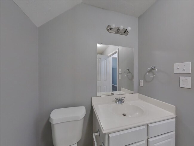 Building Photo - 7506 Parkcross Pl