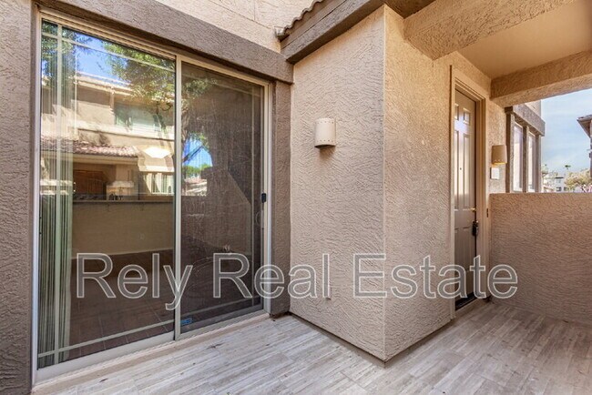 Building Photo - 1225 N 36th St