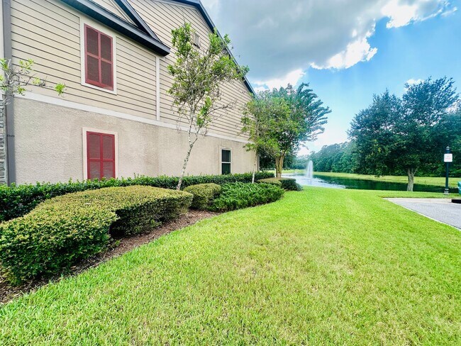 Building Photo - 3 BR 2.5 BA   TOWNHOME  - Bayberry Subdivi...