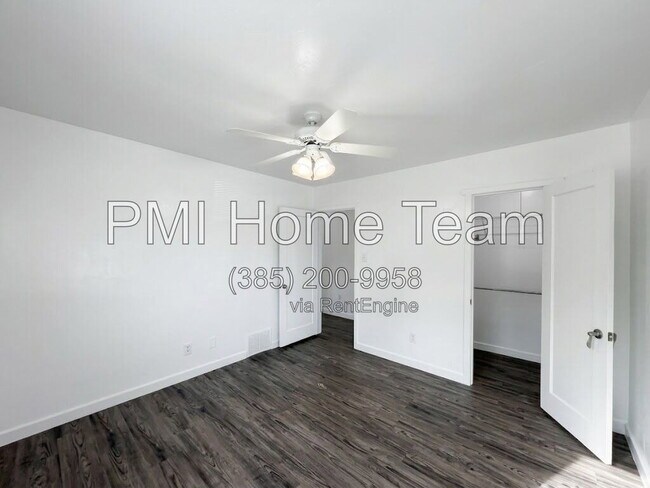 Building Photo - 177 Country Club Dr