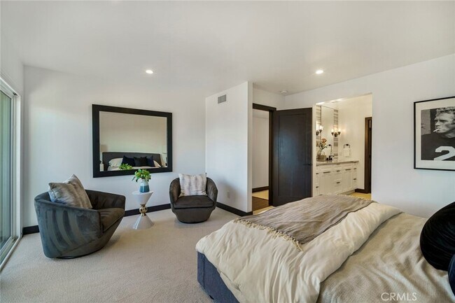 Building Photo - 23276 Atlantis Way