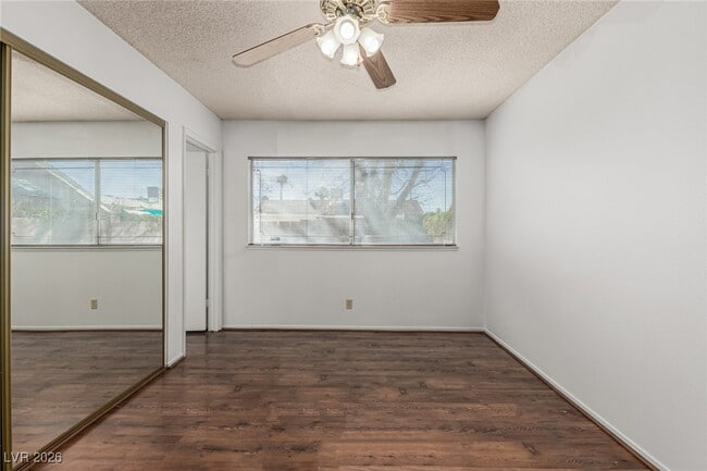 Building Photo - 5255 Stampa Ave