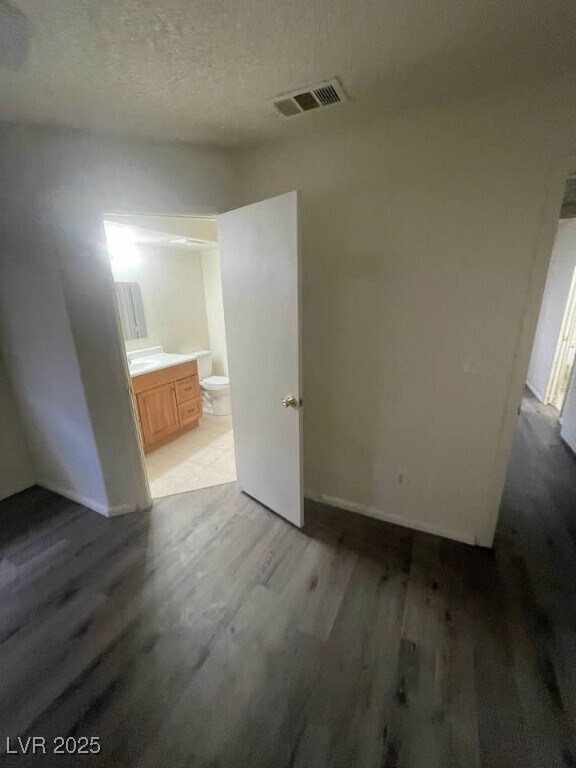 Building Photo - 1608 N Torrey Pines Dr