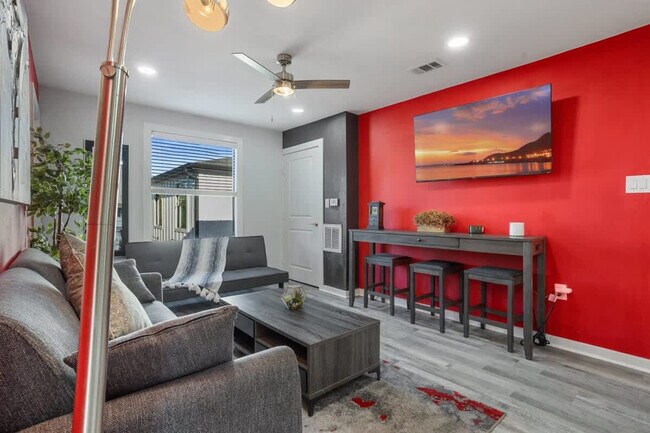 Building Photo - 2620 Arbor St