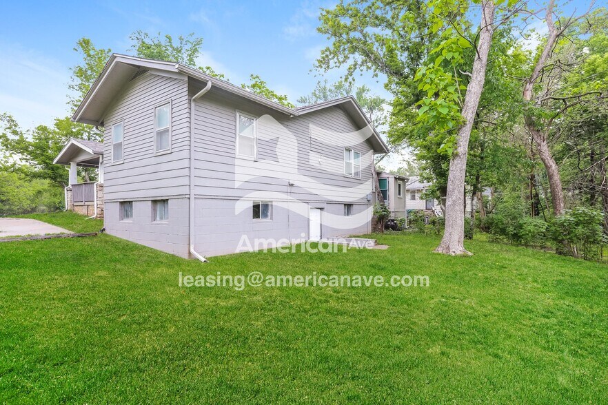 Building Photo - 6929 Chestnut Ave